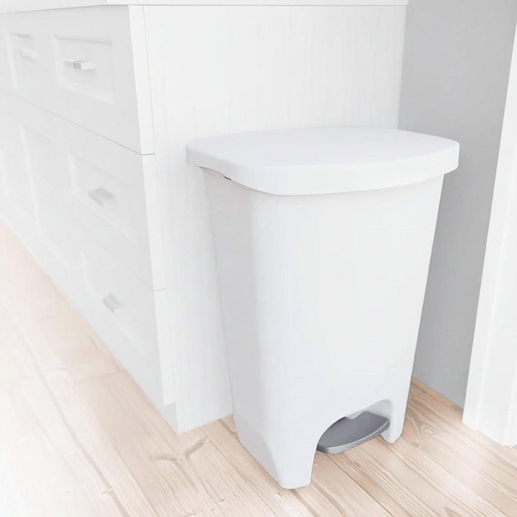 13 Gallon Kitchen Trash Can with Step Pedal & Odor Protection | Hands-Free Disposal for Clean Spaces 6