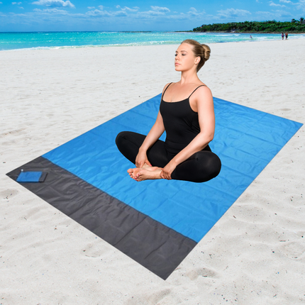 Waterproof Picnic Blanket, Beach Blanket with Stakes, Heavy Duty Tarp for Camping