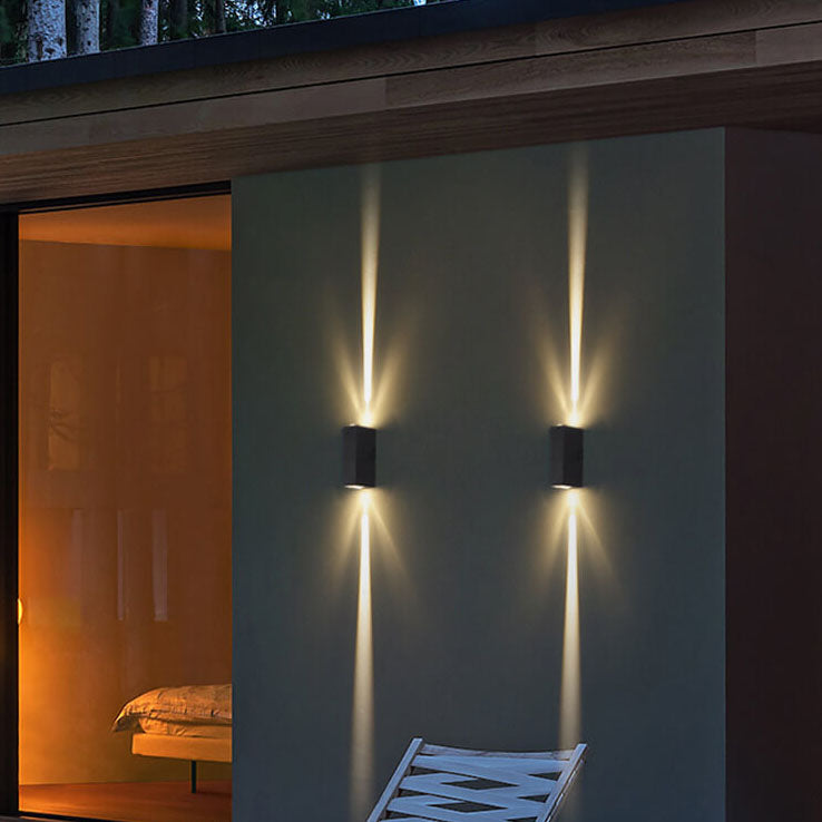AluminaGlow | Sleek Modern Double-Headed Outdoor Wall Sconce Lamp 0