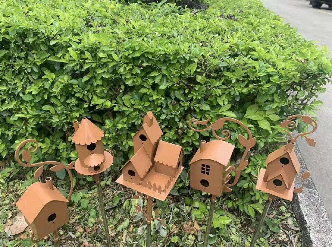 Artistic Metal Garden Stake Birdhouse with Durable Design | Unique Outdoor Decor for Bird Lovers 4