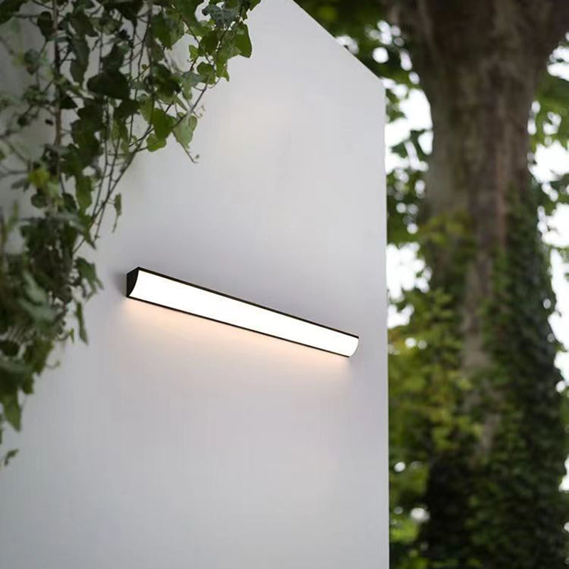 AureaLight | Sleek Waterproof Minimalist LED Outdoor Wall Sconce 0