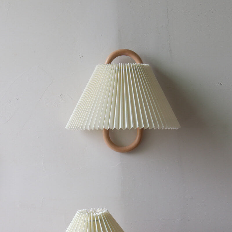 Beechwood Elegance | Stylish Modern Solid Wood Wall Sconce Light 0