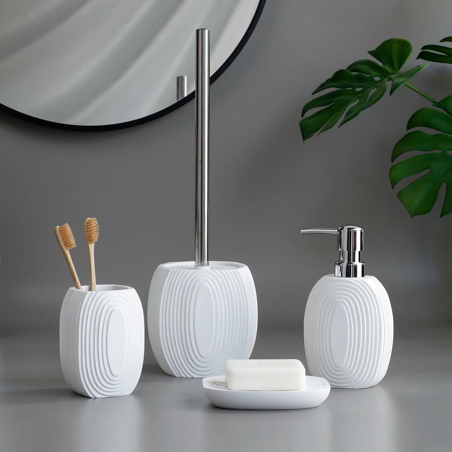 Black Ribbed Bathroom Set with Wall-Mount Design | Modern Minimalist Accessories for Stylish Organization 4