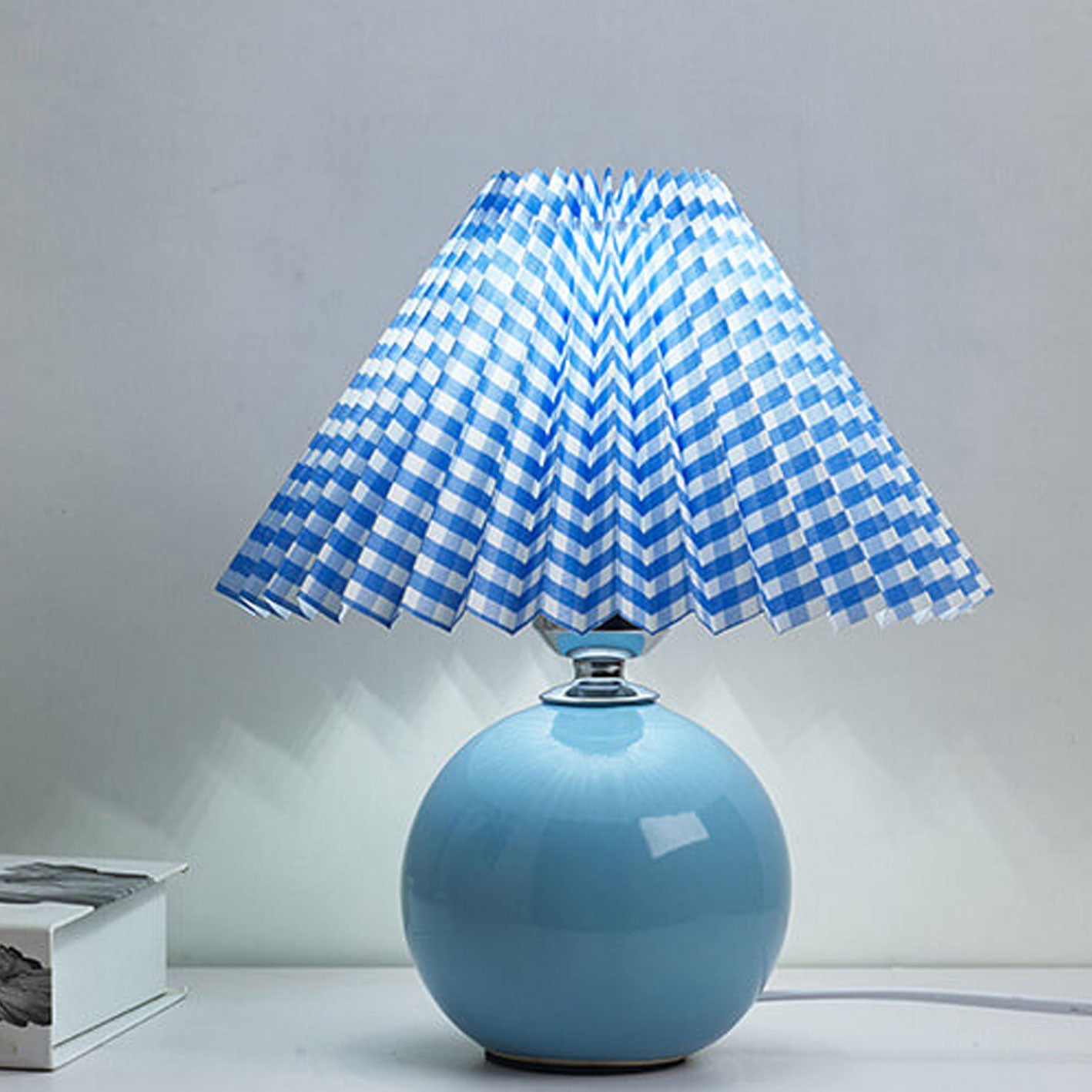 Ceramica | Elegant Minimalist Pleated Table Lamp Design 13