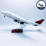 Classic Jumbo Jet Model | Boeing 747 Diecast Aircraft with Display Stand | Perfect for Aviation Collectors 2