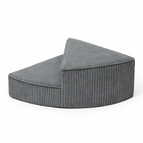 Grey-2 Steps / Right Facing