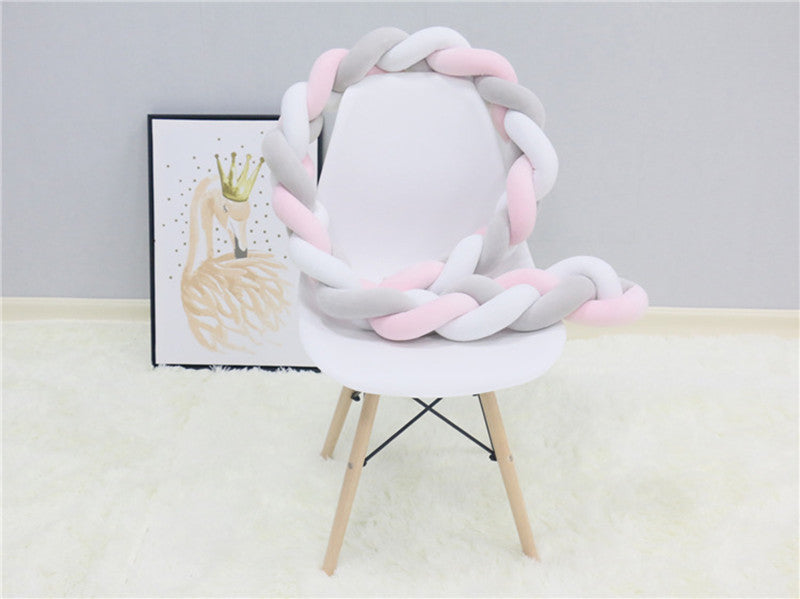 Cozy Nursery Collection | Crib Bumper with Soft Pillow Guard | Airy Design for Enhanced Sleep Comfort 0