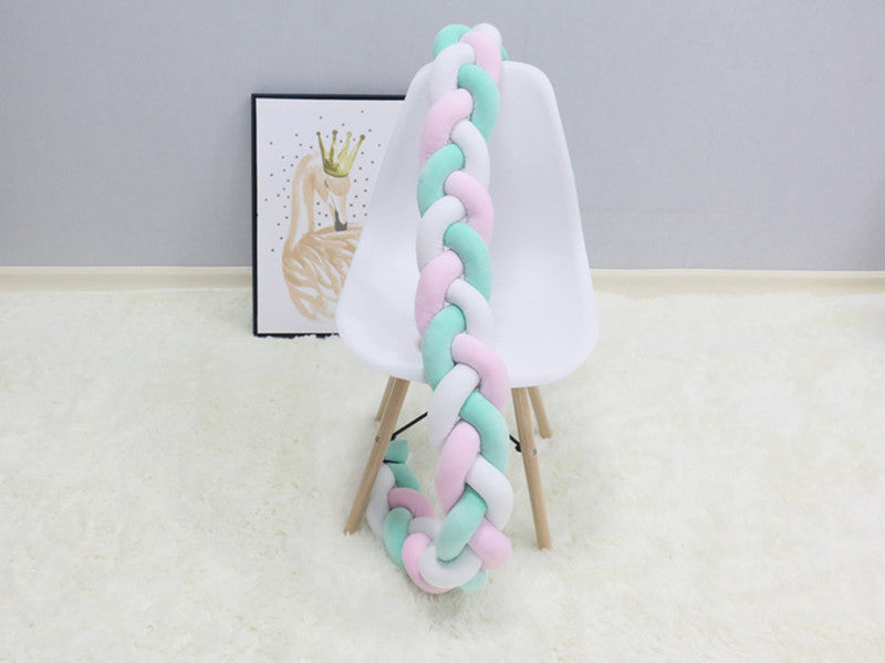 Cozy Nursery Collection | Crib Bumper with Soft Pillow Guard | Airy Design for Enhanced Sleep Comfort 9