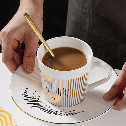 Creative | Custom Coffee Mug with Moving Reflection Design | Unique Ceramic Cup for Dynamic Enjoyment 1