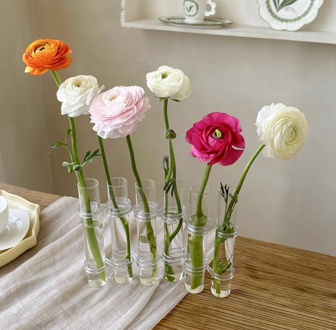 Distinctive Flower Vase | Flexible Glass Tube Design with Adjustable Hinges for Creative Arrangements 7