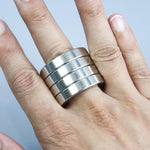 Folding Four-Finger Trigger Ring | Compact Stress Relief Tool for Focus 4
