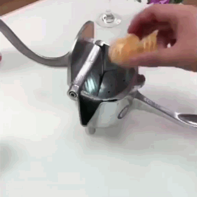 Tuzwa Manual Juice Squeezer – Compact Handheld Fruit Juicer for Fresh Juice, Kitchen, Travel & Outdoor Use