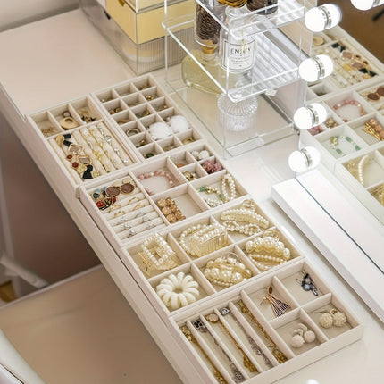 Jewelry Organizer Tray with Durable Nylon Material | Compact Earring Holder for Easy Access 5