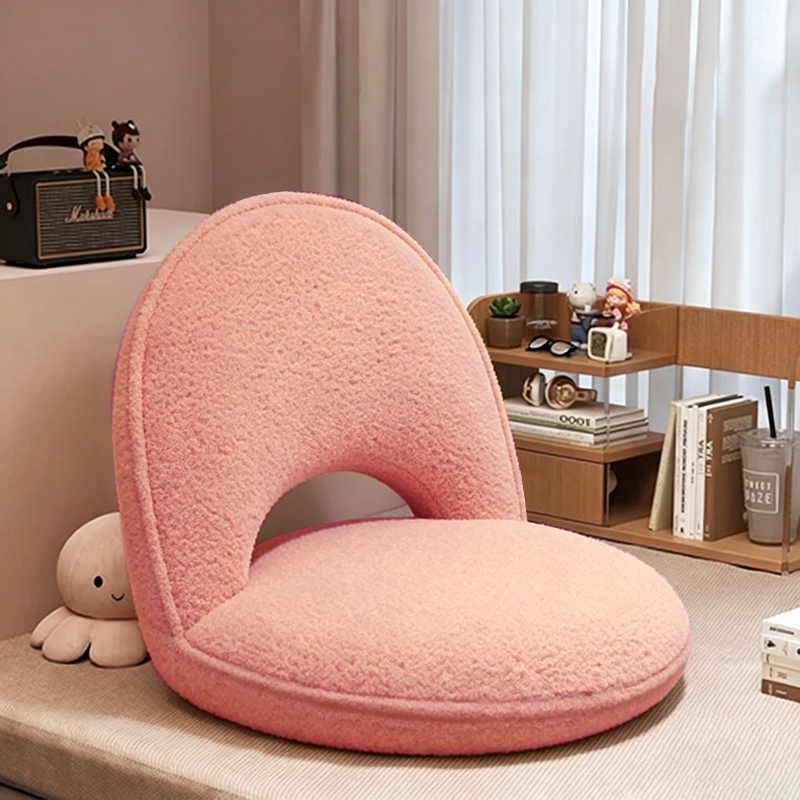 Lambswool Elegance | Stylish Minimalist Foldable Accent Chair 13