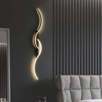 Modern Curved Wall Sconce Light with Energy-Efficient LED | Stylish Design for Ambient Illumination 5