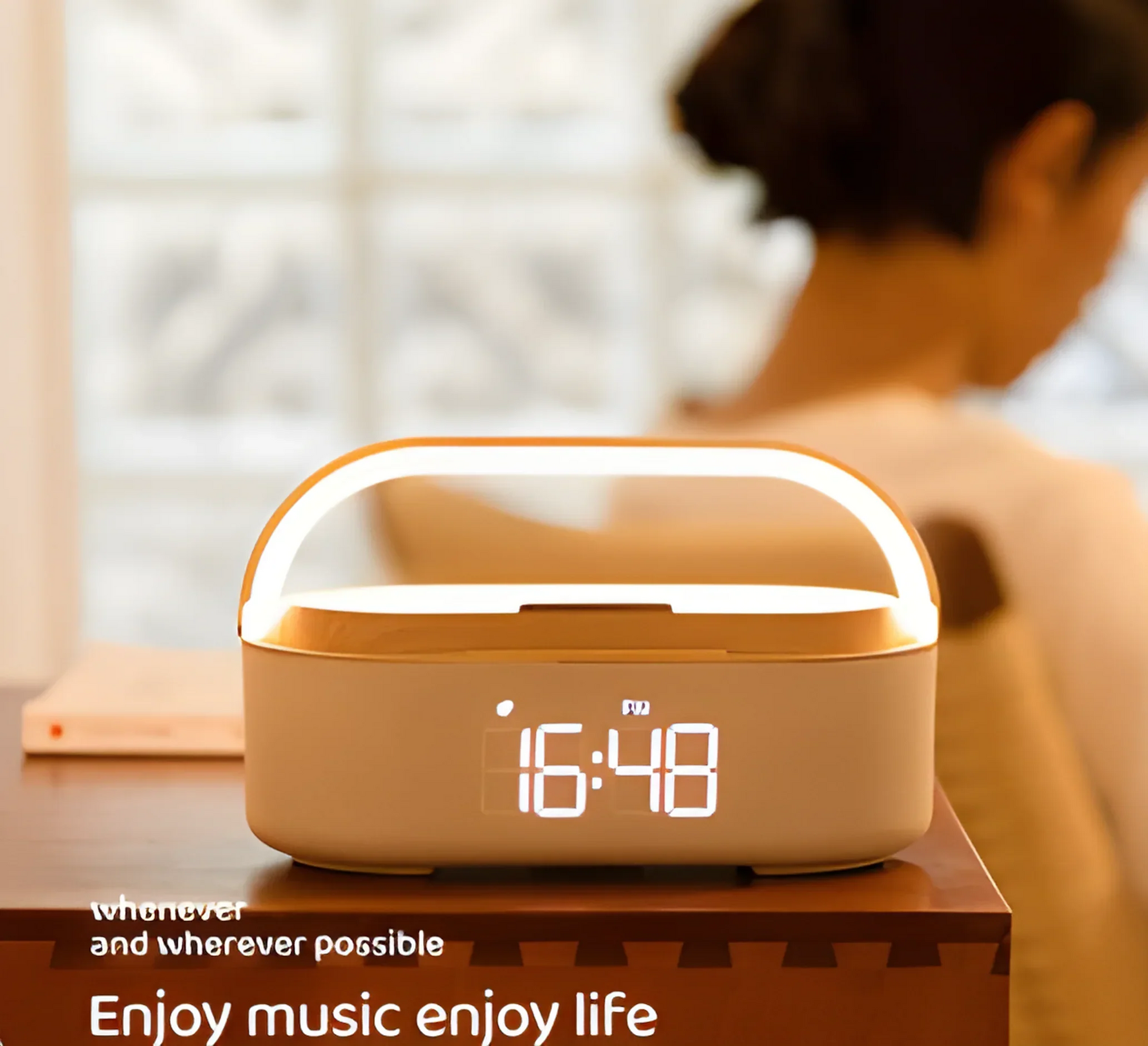 Multifunctional 5-in-1 Wireless Charging Station with Fast Charging & Bluetooth Speaker 5