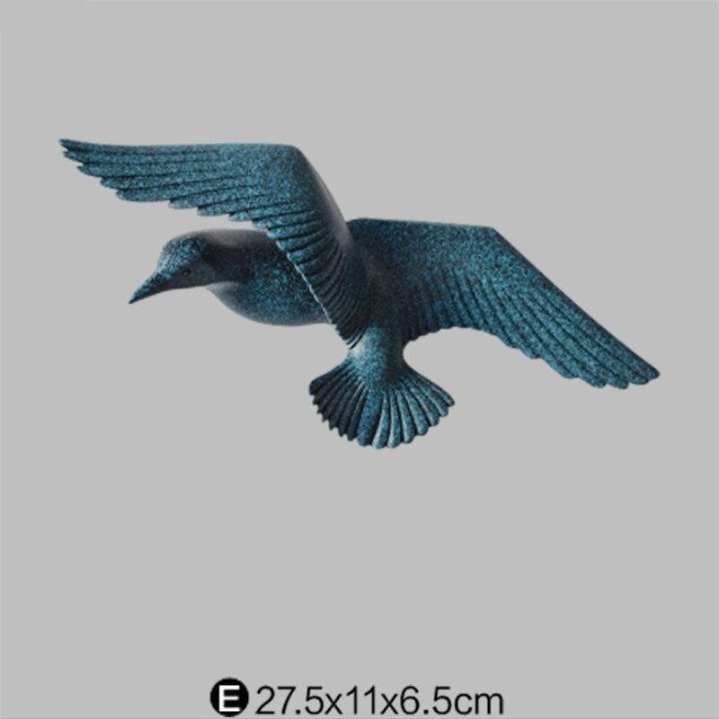 Nautical Seagull Wall Art | Intricate Resin Decoration for Elegant Home Decor 3