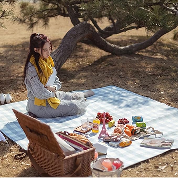 Outdoor Comfort | Waterproof Picnic Blanket with Foam Padding | Foldable Design for Easy Transport 5