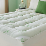Premium Waterproof Mattress Protector with Fitted Design for Ultimate Cleanliness 3