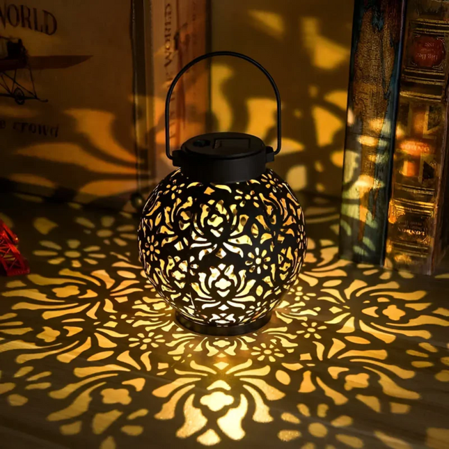 Solar Lights for Garden and Patio, Hanging Solar Lantern with Dusk to Dawn Sensor, Outdoor Hanging Lights for Pergola
