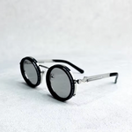 ShadowSunglasses | Stylish Sunglasses with UV400 Protection | Lightweight Frames for All-Day Comfort 8