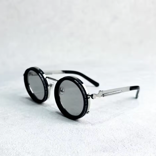 ShadowSunglasses | Stylish Sunglasses with UV400 Protection | Lightweight Frames for All-Day Comfort 8
