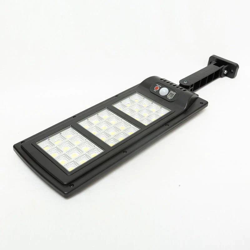 Solar Security Light | Wireless LED with Motion Detection & Remote Control | Eco-Friendly Lighting for Home Safety 7