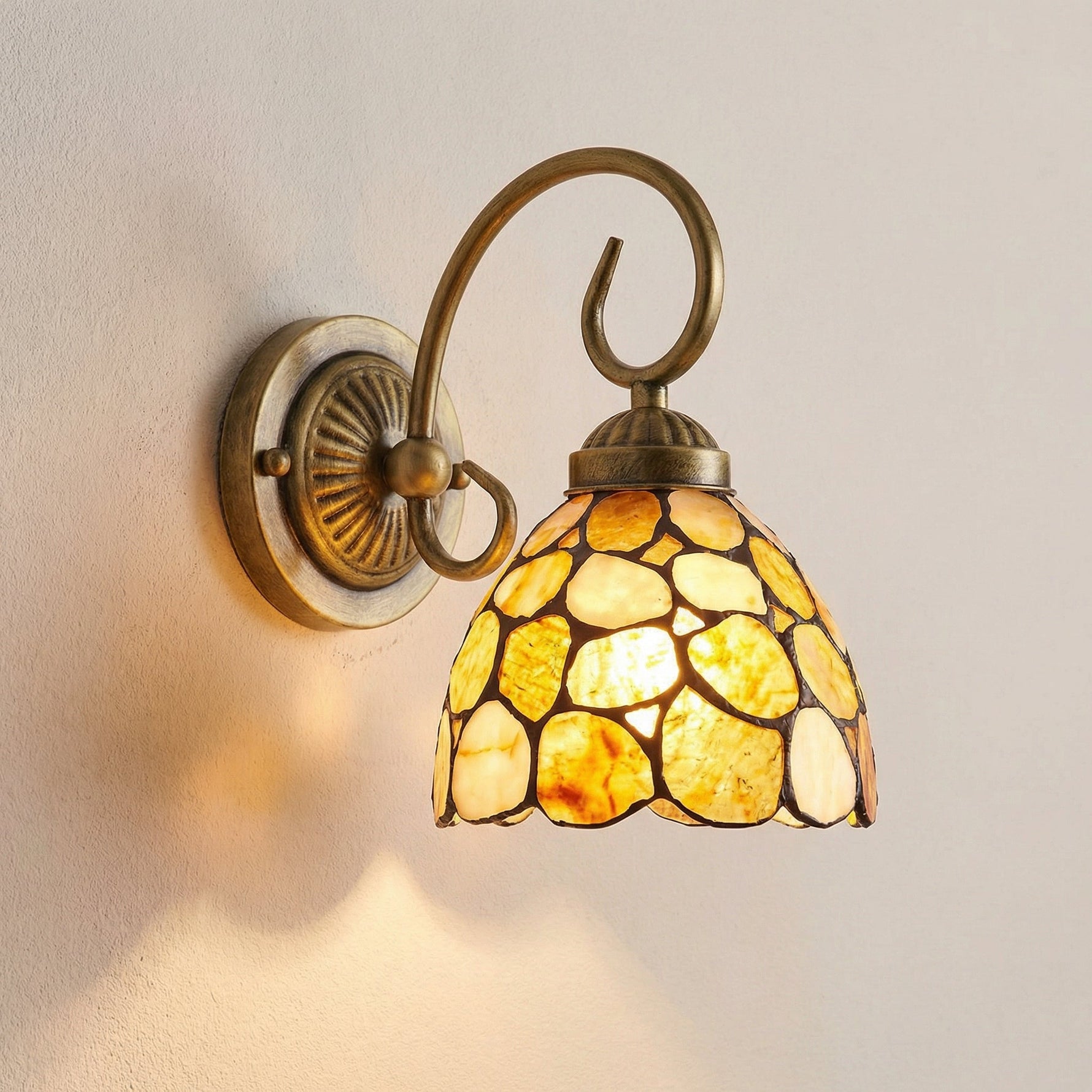 Tiffany Style Wall Fixture with Artistic Shade | Elegant Illumination for Cozy Spaces 2