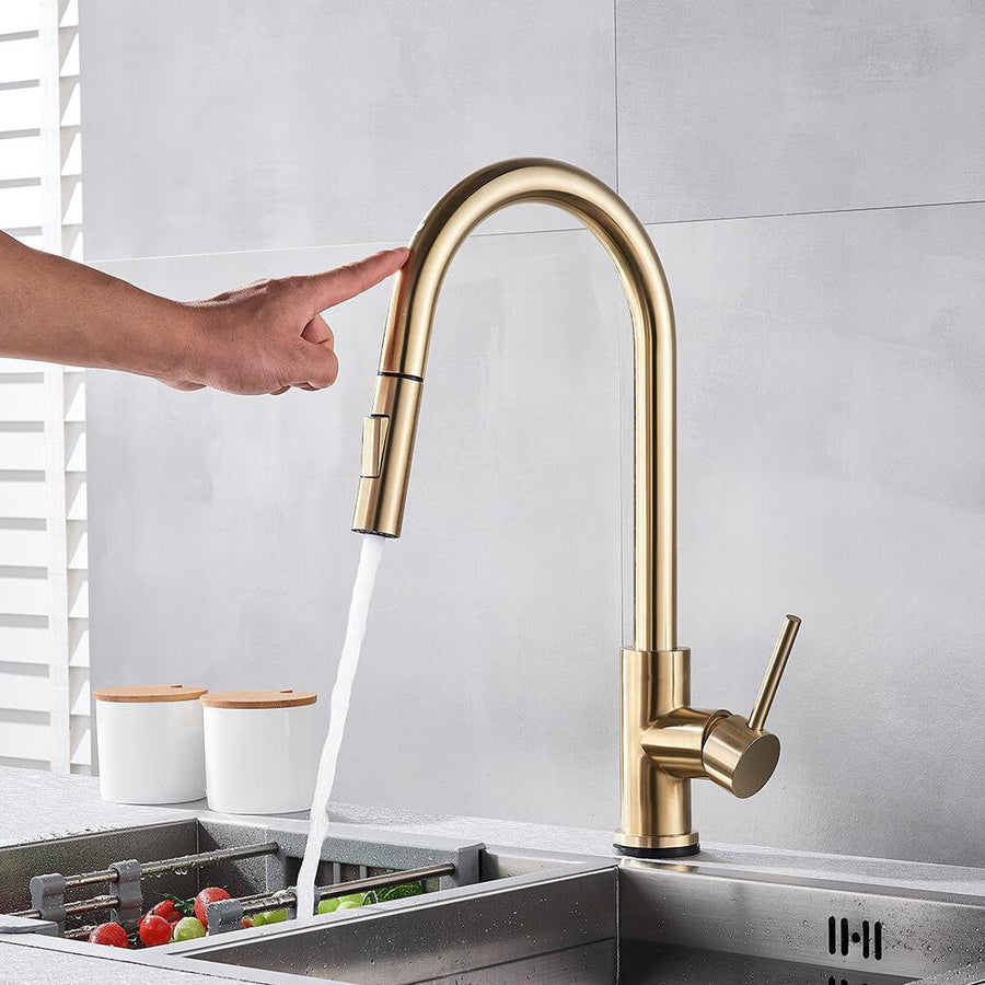 TouchTech | Pull-Out Kitchen Tap with Sensor Activation & Flexible Spout | Modern Brass Faucet for Effortless Cleaning 8