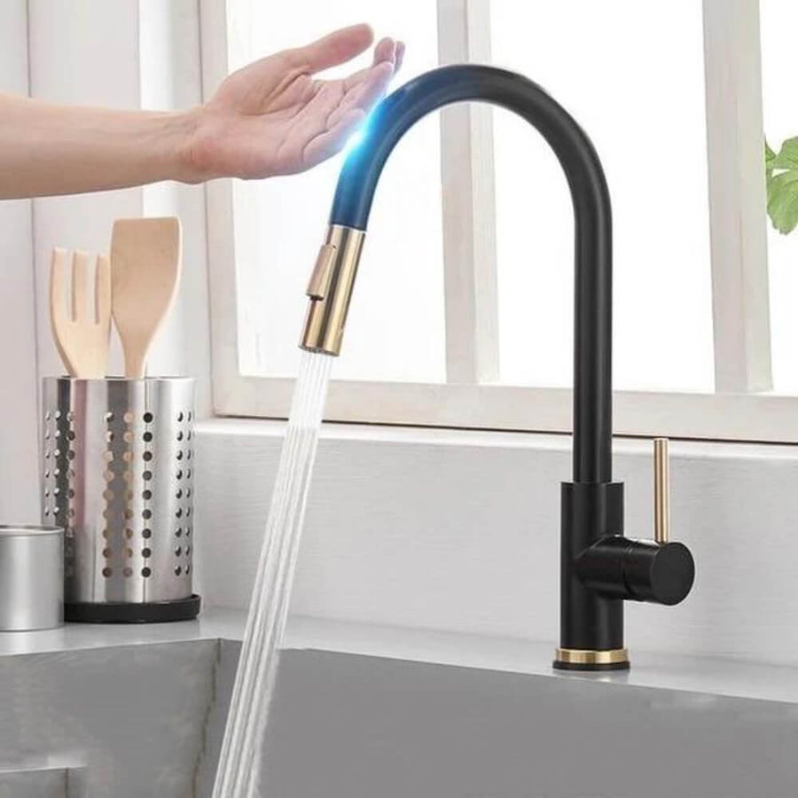 TouchTech | Pull-Out Kitchen Tap with Sensor Activation & Flexible Spout | Modern Brass Faucet for Effortless Cleaning 9