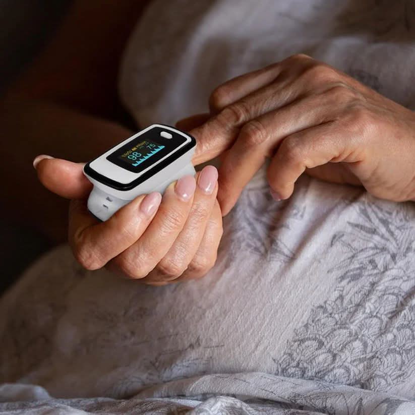UltraLite | Finger Pulse Oximeter with One-Button Operation | Compact Design for Quick Health Monitoring 0