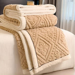 Velvet Mandala Blanket with Sherpa Lining | Luxurious Softness for Year-Round Comfort 1