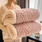 Velvet Mandala Blanket with Sherpa Lining | Luxurious Softness for Year-Round Comfort 10