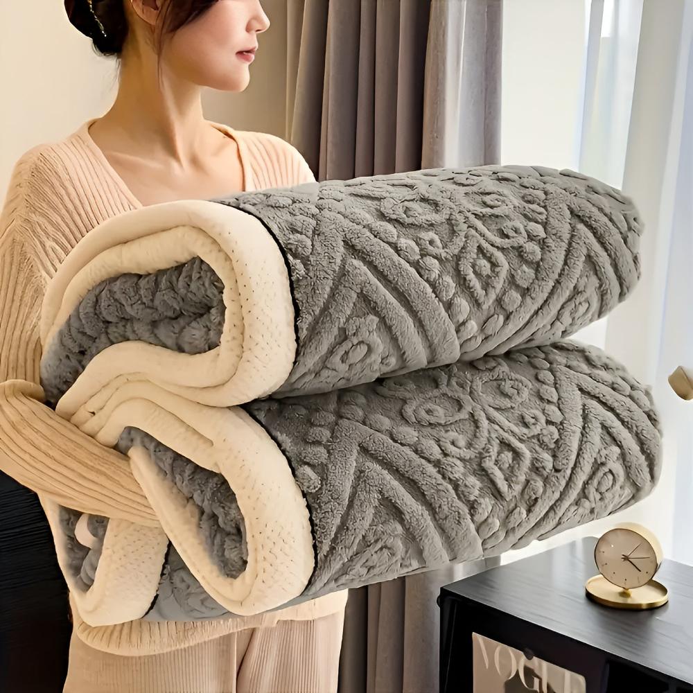 Velvet Mandala Blanket with Sherpa Lining | Luxurious Softness for Year-Round Comfort 11