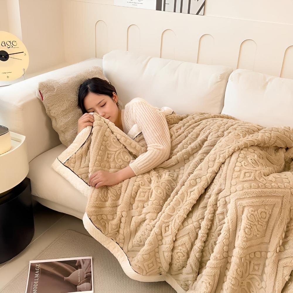 Velvet Mandala Blanket with Sherpa Lining | Luxurious Softness for Year-Round Comfort 8