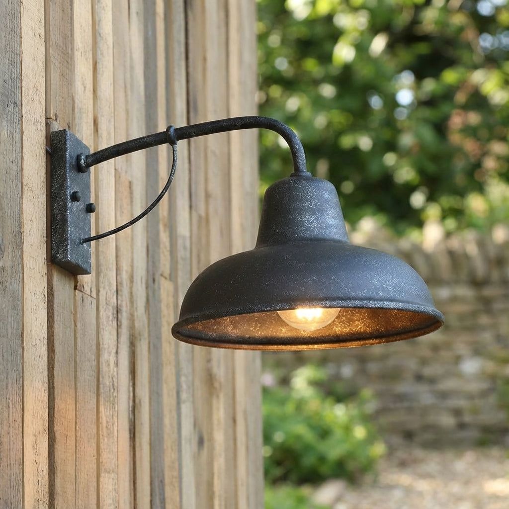 Vintage Style Exterior Lamp with Weather-Resistant Build | Classic Design for Timeless Ambiance 1