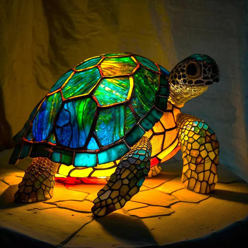 VitraFauna | Artistic Stained Glass Lamp with Unique Animal Prints | Stylish Lighting for Cozy Ambiance 12
