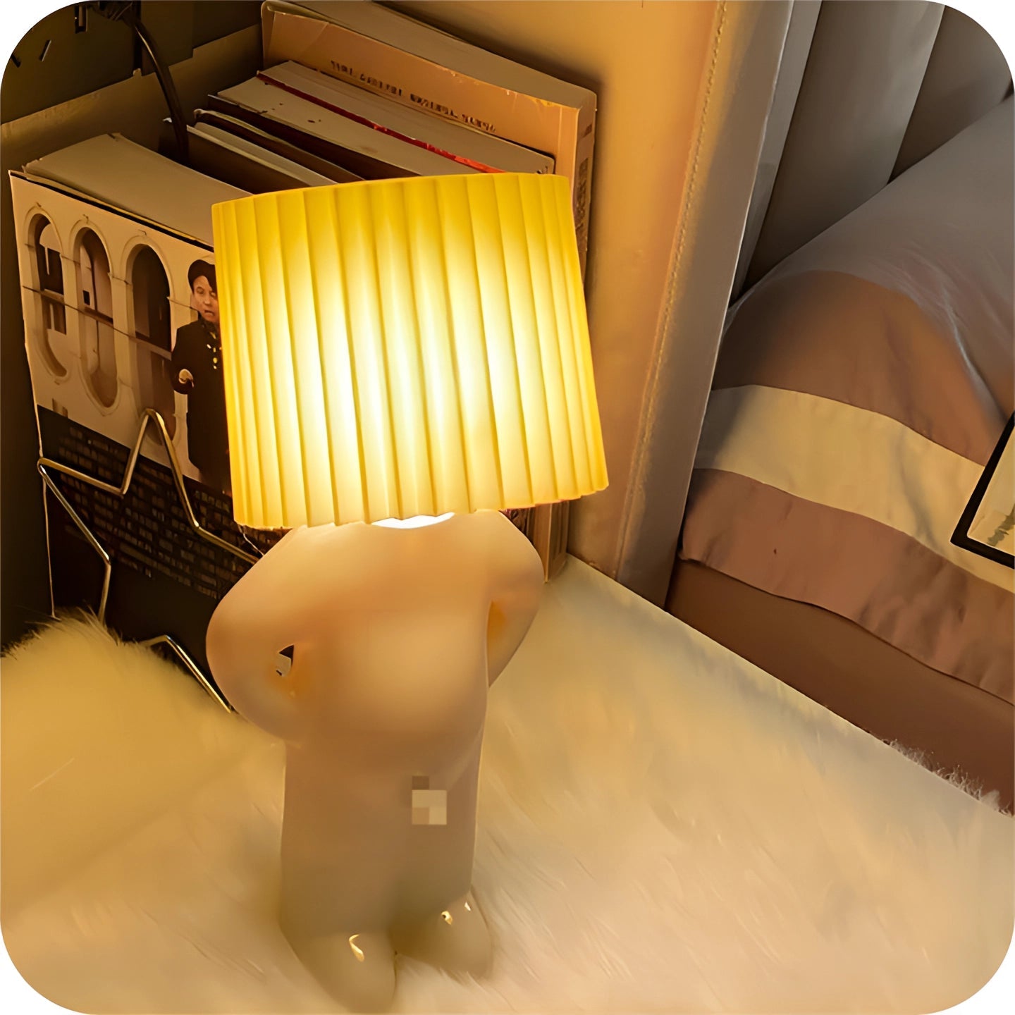 WackyLamp | Human-Shaped Table Lamp with Portable Design | Quirky Accent Lighting for Playful Interiors 3