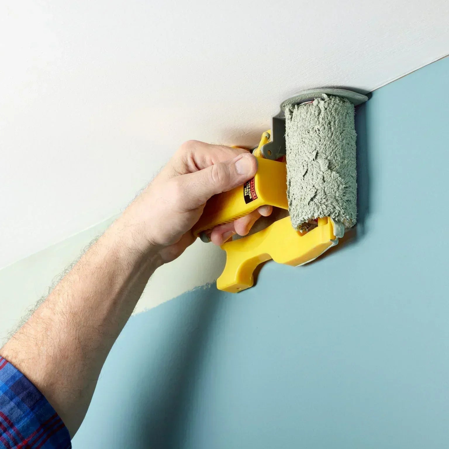 Wearclo | Paint Roller for Edging Walls with Precision Blade | Effortless Painting for Clean Lines 3