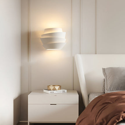 Wall Sconce with Double Spotlight, Scandinavian Iron Wall Light Fixture for Living Room