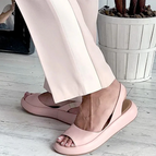 PINK / 35