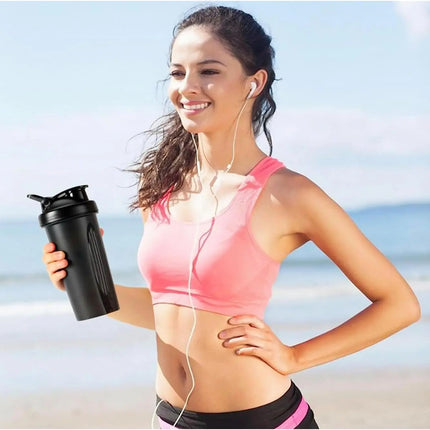 Protein Shaker Bottle with Mixing Ball, Leak Proof Shaker Cup 20.3 fl oz, BPA Free Shaker Bottle for Protein Powder