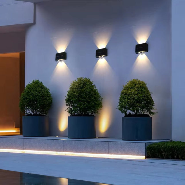 Outdoor Solar Lights, Solar Outdoor Wall Light with Dusk to Dawn Sensor, Weatherproof Outdoor Lighting for Garden