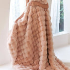Apricot / 39x63 in