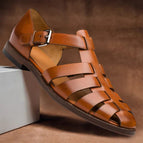 6 / Chestnut Brown
