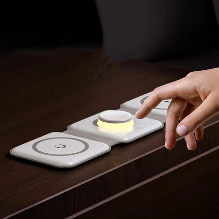 Phone Charger 3 in 1, Qi Wireless Charger Pad with Dual USB Port, Portable Wireless Charging Station for Travel