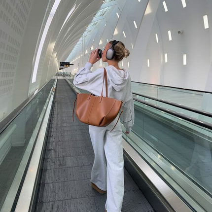 Vintage Tote Bag for Women, Spacious Shoulder Bag with Secure Closure for Work, Shopping, Travel and Weekend Day Trips