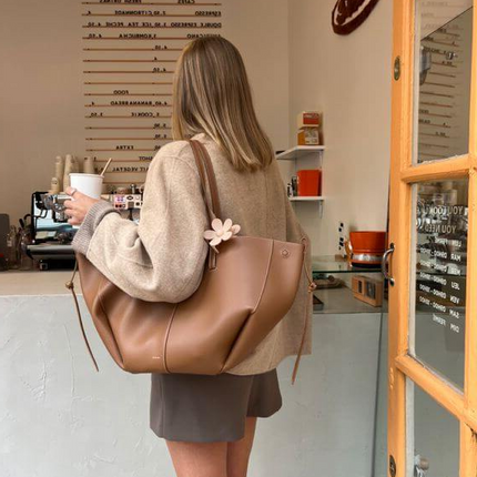 Vintage Tote Bag for Women, Spacious Shoulder Bag with Secure Closure for Work, Shopping, Travel and Weekend Day Trips