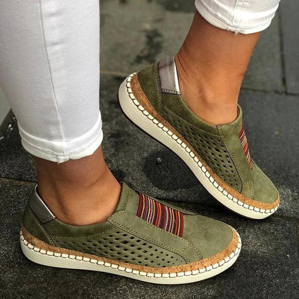 Women's breathable flat bottom sneakers, wide toe box comfort shoes with arch support insole, US 4 to 10