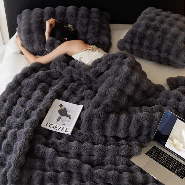 Soft Blanket for Bed and Couch, Cozy Blanket for All Season